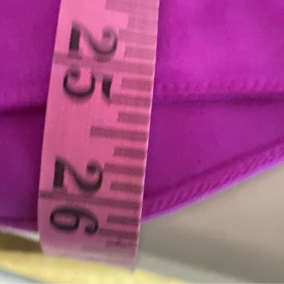 Elie Tahari Pink Passion Silk Blouse with Floral Collar | Size: S - Picture 14 of 16